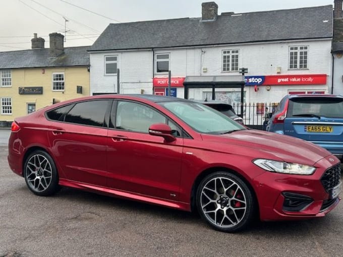 2025 Ford Mondeo