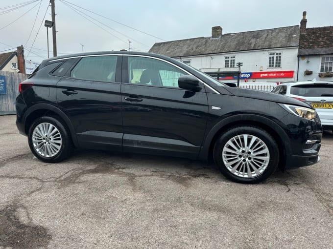 2025 Vauxhall Grandland X