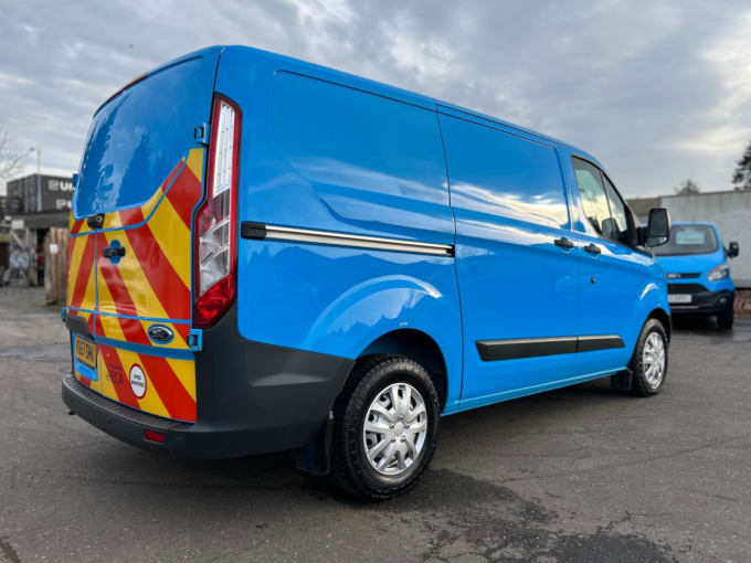 2025 Ford Transit Custom