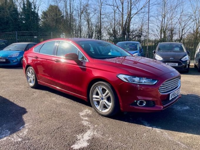 2025 Ford Mondeo