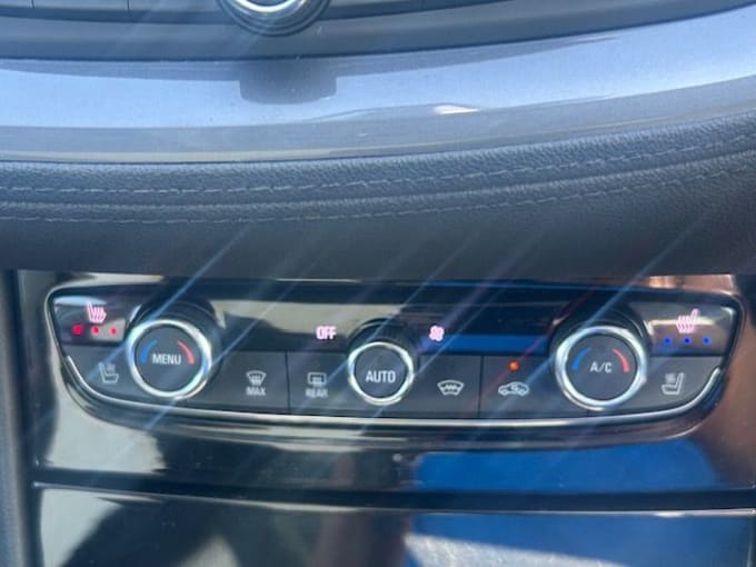 2025 Vauxhall Grandland X
