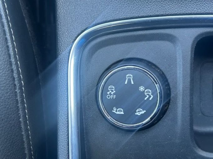 2025 Vauxhall Grandland X