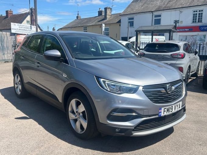 2025 Vauxhall Grandland X