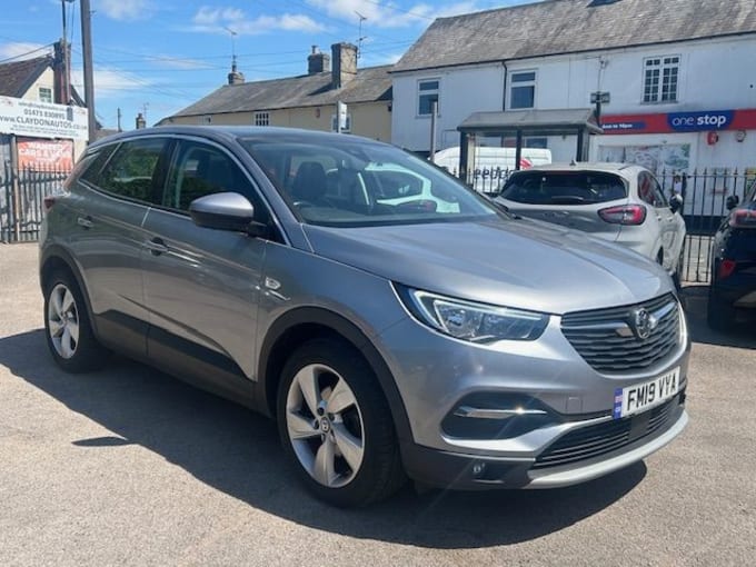 2025 Vauxhall Grandland X