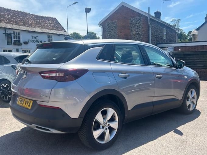 2025 Vauxhall Grandland X