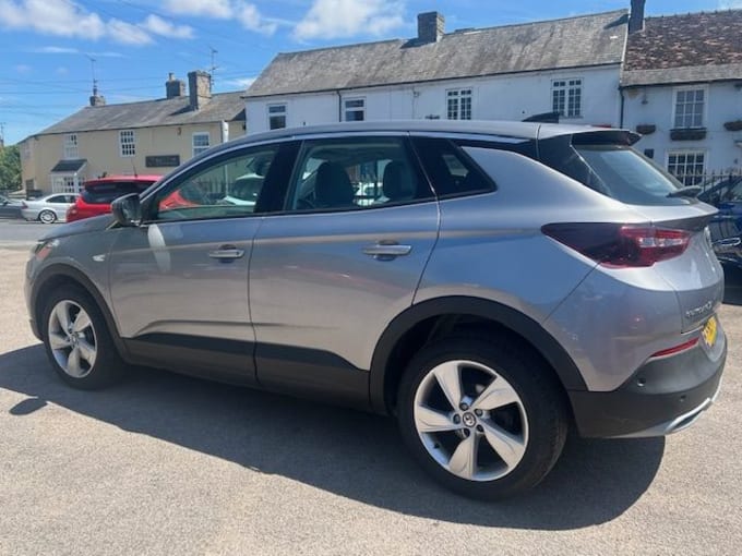 2025 Vauxhall Grandland X