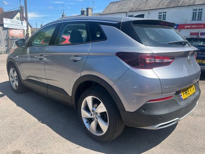 2025 Vauxhall Grandland X