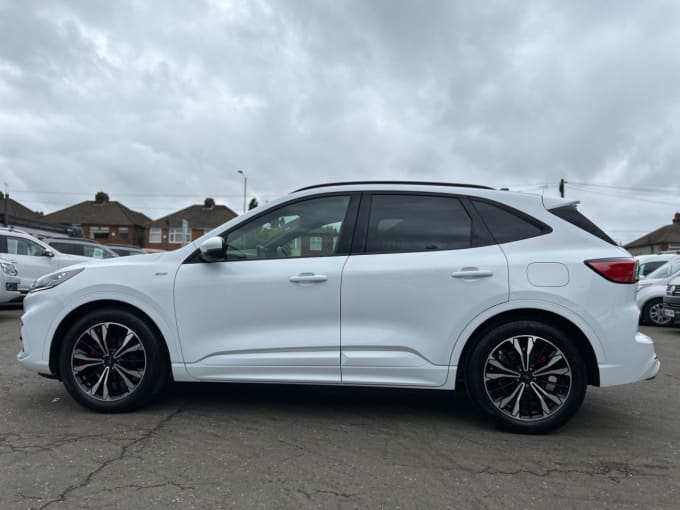 2025 Ford Kuga