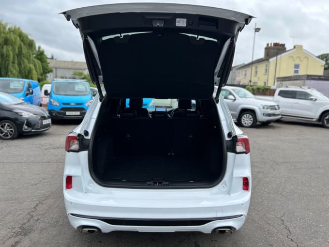 2025 Ford Kuga