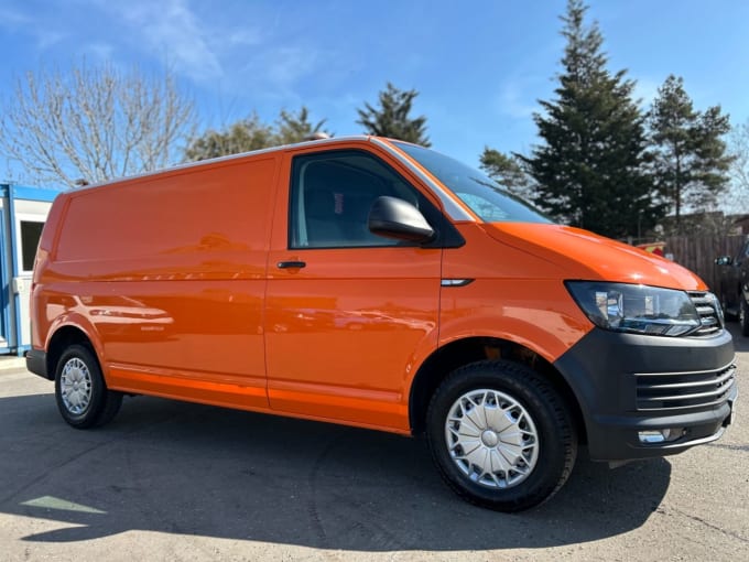 2025 Volkswagen Transporter