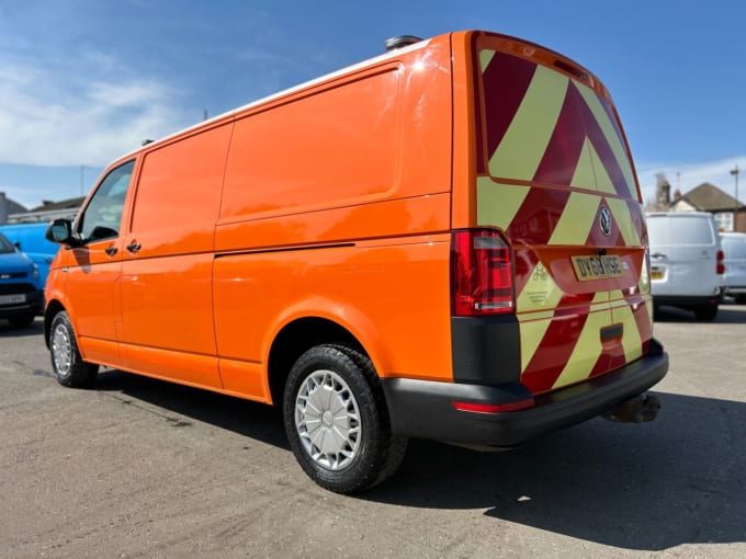 2025 Volkswagen Transporter