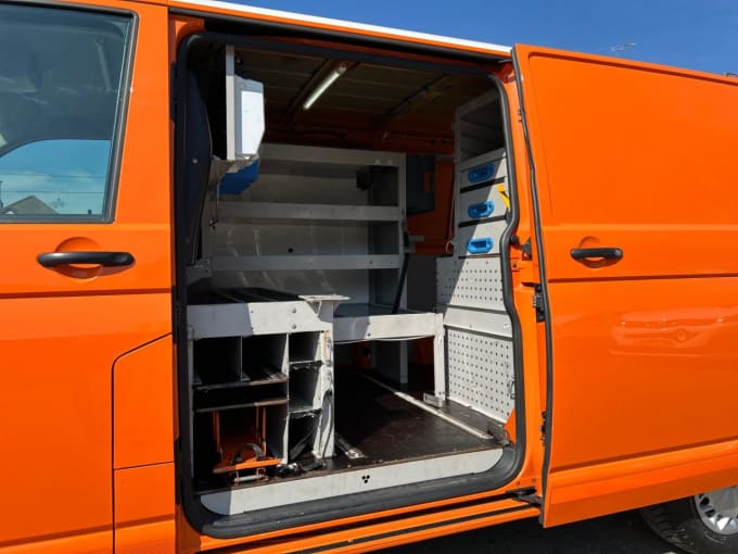 2025 Volkswagen Transporter