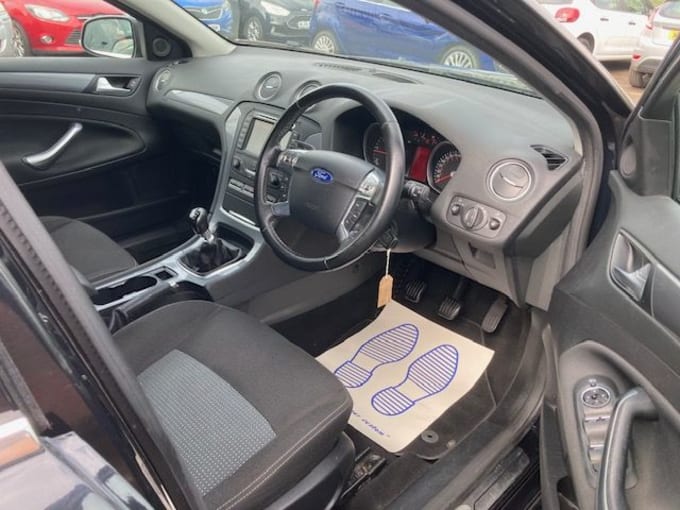 2025 Ford Mondeo