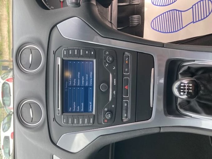 2025 Ford Mondeo