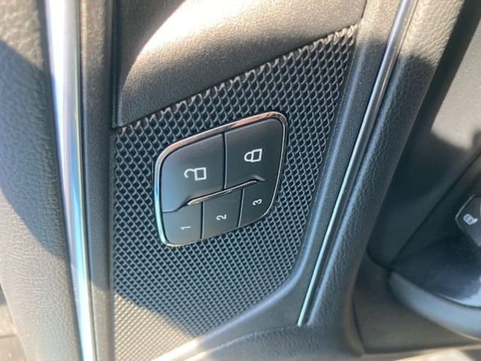 2025 Ford Edge