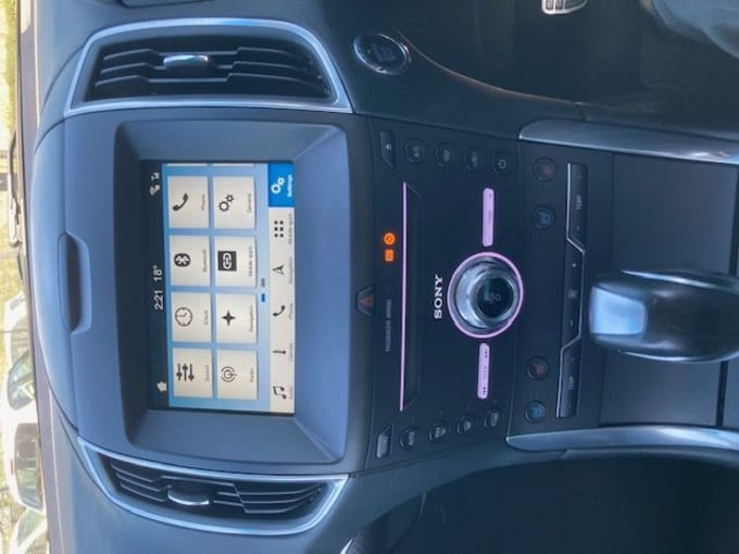 2025 Ford Edge