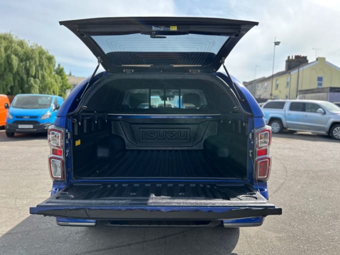 2025 Isuzu D-max