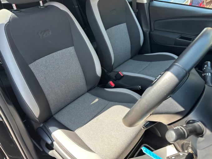 2025 Toyota Yaris