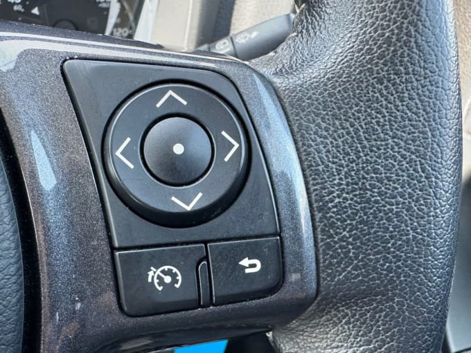 2025 Toyota Yaris
