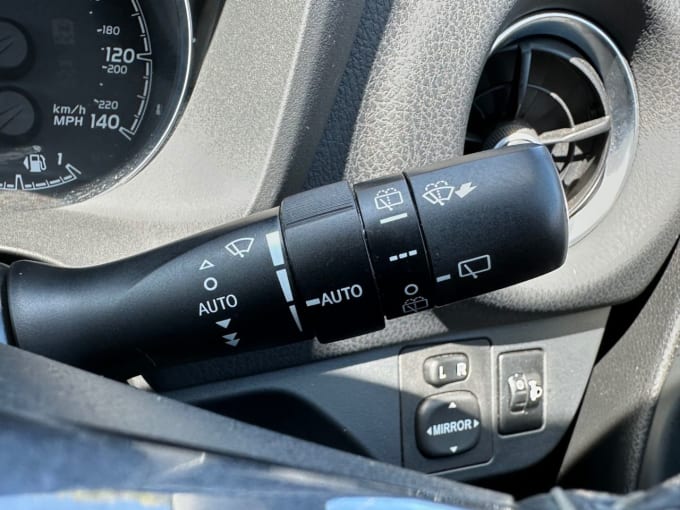 2025 Toyota Yaris