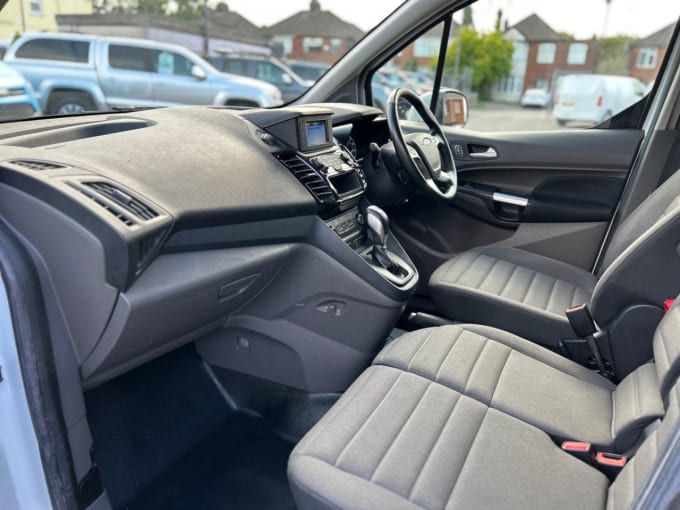 2025 Ford Transit Connect