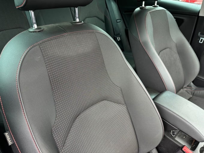 2025 Seat Leon
