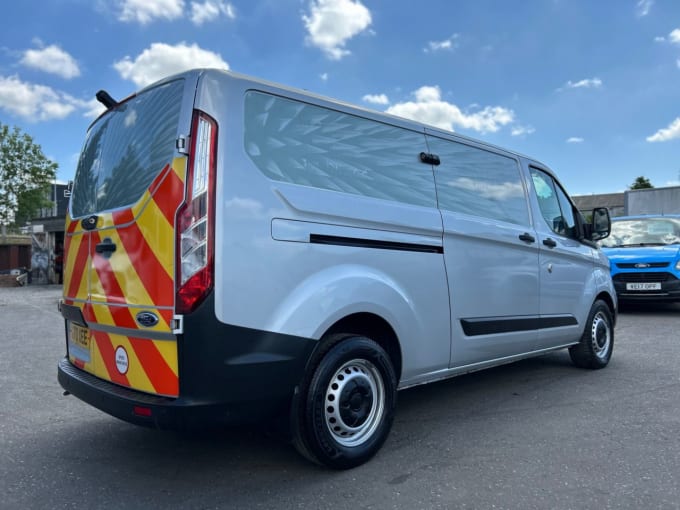 2025 Ford Transit Custom