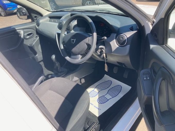 2025 Dacia Duster