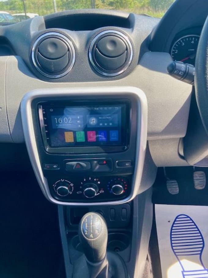 2025 Dacia Duster