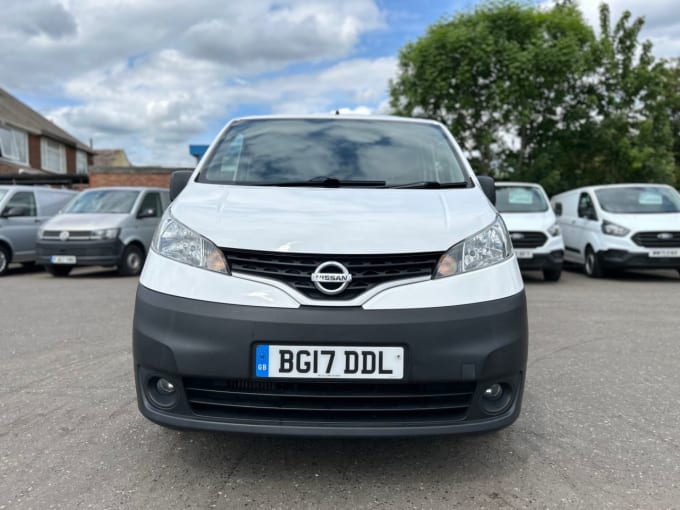 2025 Nissan Nv200