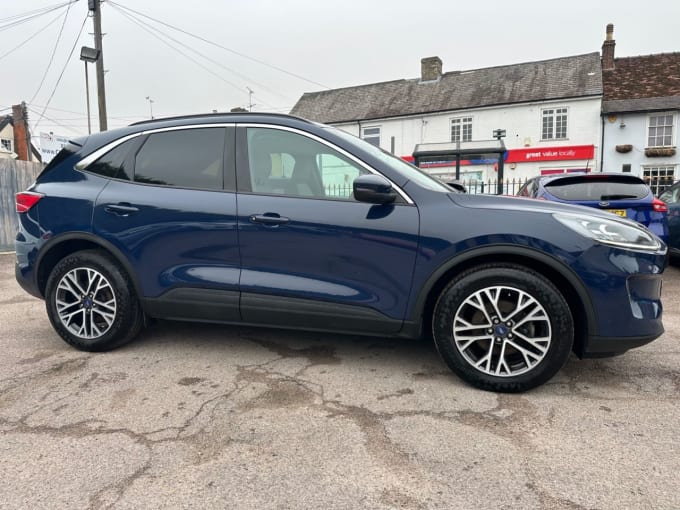 2025 Ford Kuga
