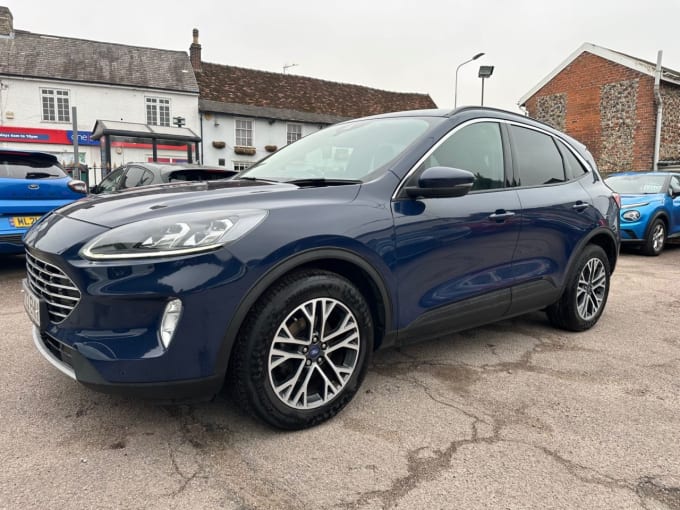 2025 Ford Kuga