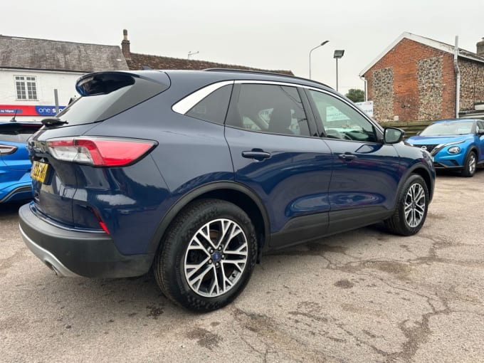 2025 Ford Kuga