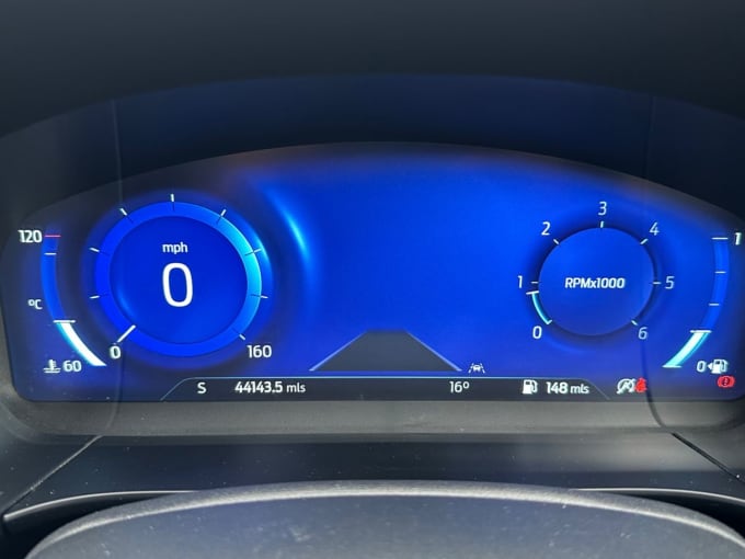 2025 Ford Kuga