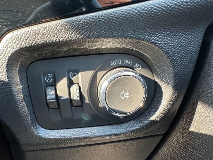 2025 Vauxhall Corsa