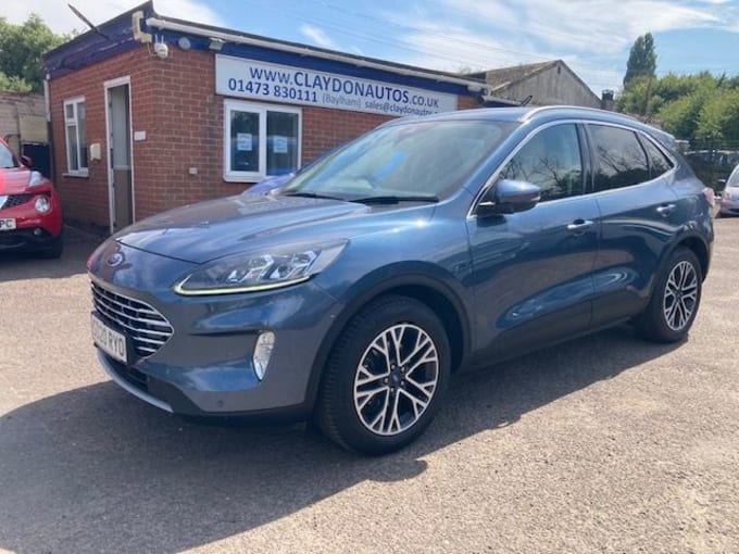 2025 Ford Kuga