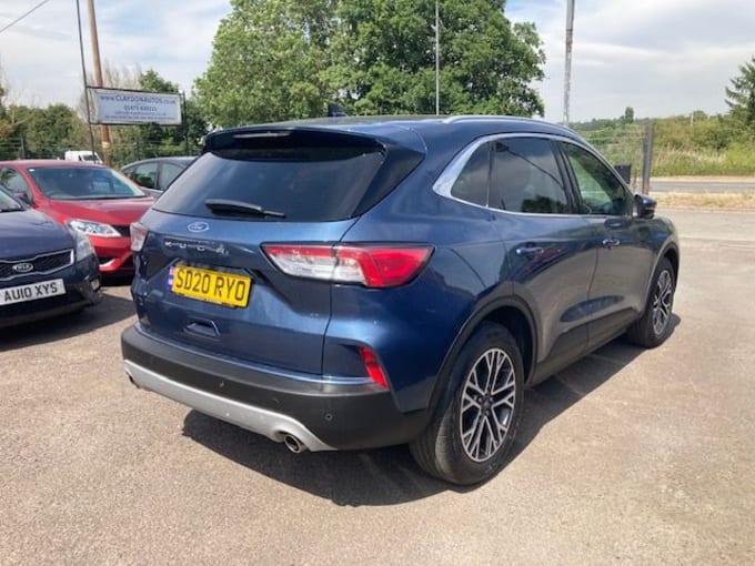 2025 Ford Kuga