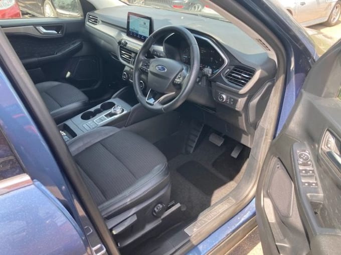 2025 Ford Kuga