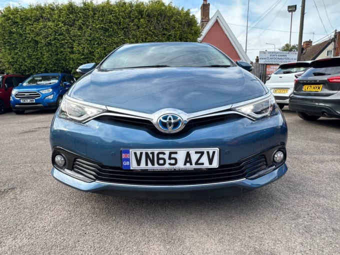 2025 Toyota Auris