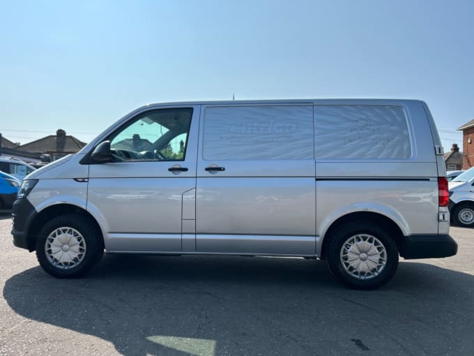 2025 Volkswagen Transporter