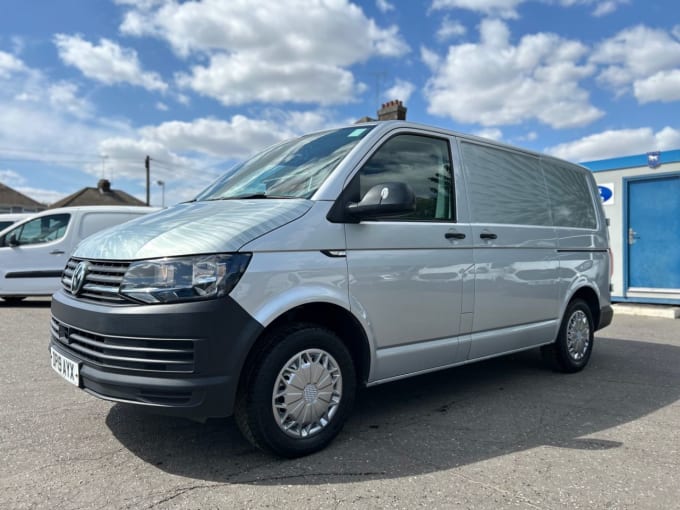 2025 Volkswagen Transporter