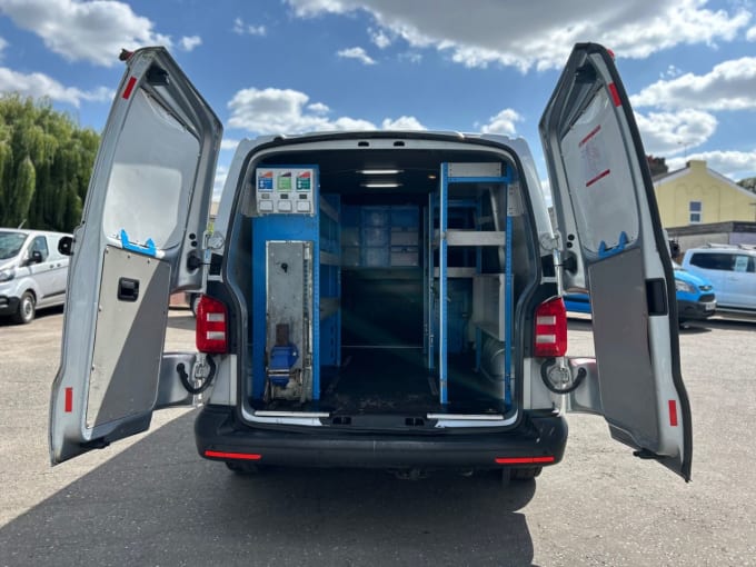 2025 Volkswagen Transporter
