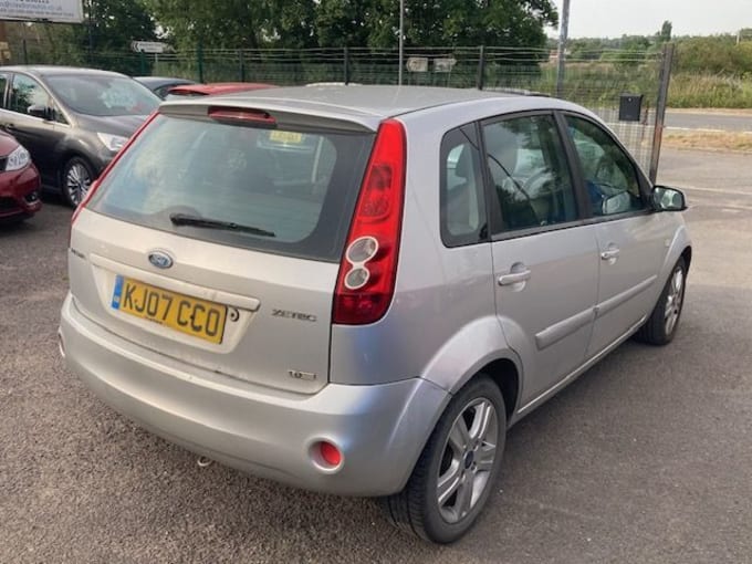 2025 Ford Fiesta