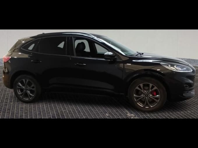 2025 Ford Kuga