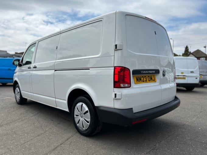 2025 Volkswagen Transporter