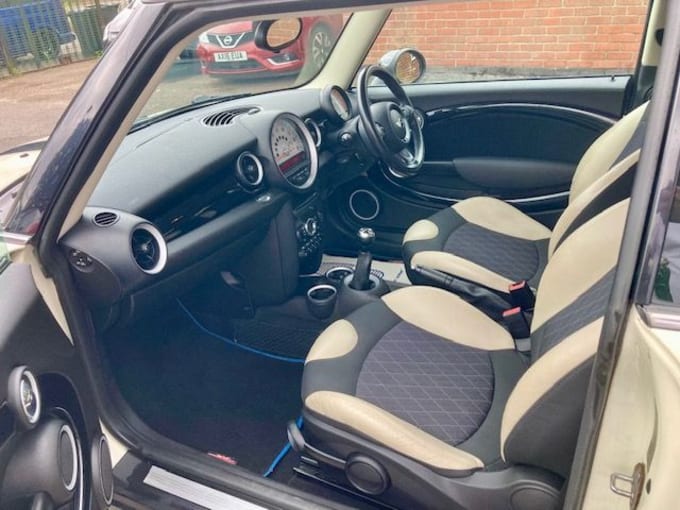 2025 Mini Clubman