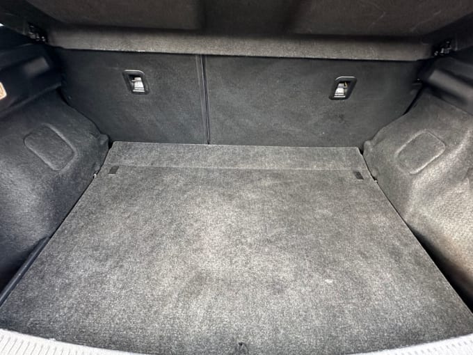 2025 Toyota Auris