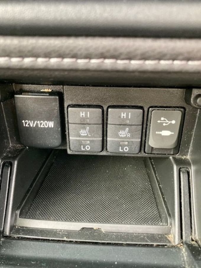 2025 Toyota Auris