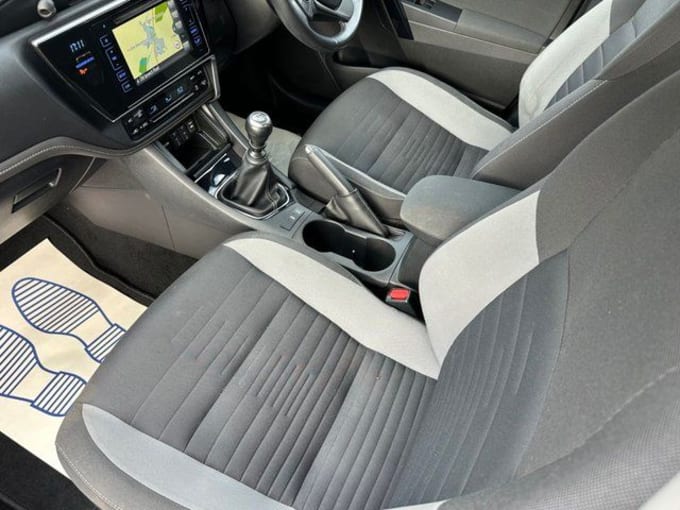 2025 Toyota Auris