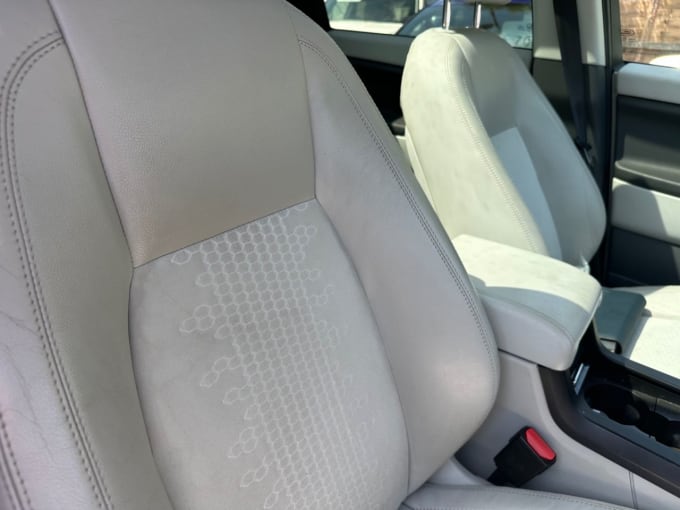 2025 Land Rover Discovery Sport